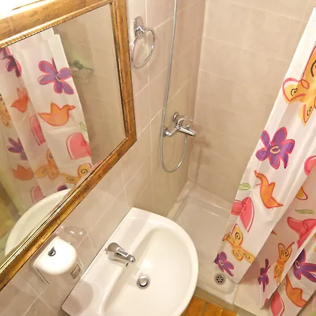 Πανσιόν Minos Rhodes City