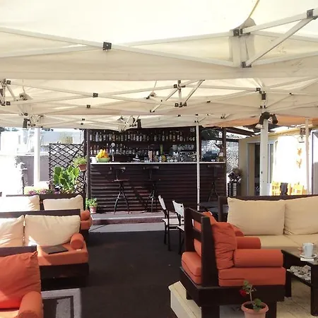 Minos Πανσιόν