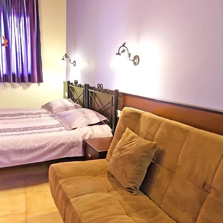 Гостевой дом Minos 3*