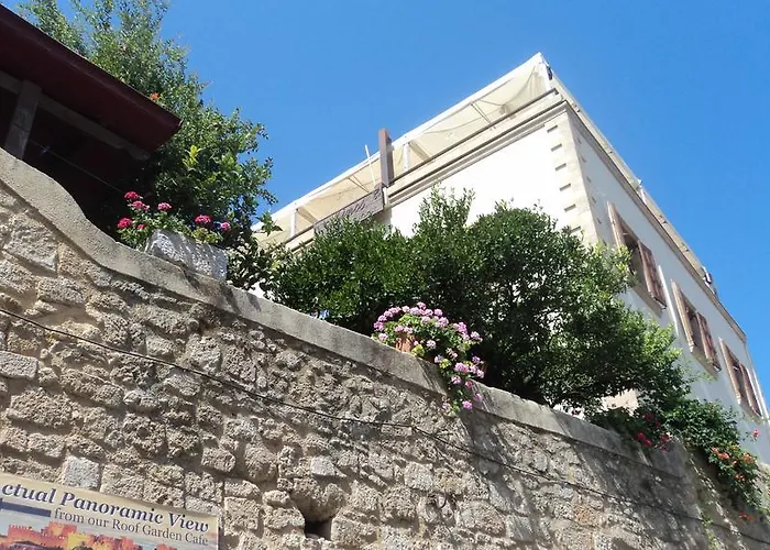 Minos Maison d'hôtes 3*